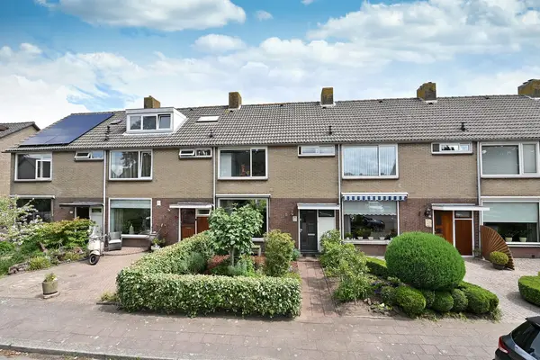 Jhr. van Sypesteynlaan 35, Loosdrecht
