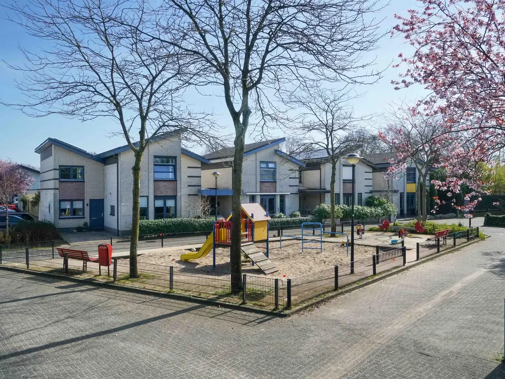 Guddepad 3, HOOGLAND
