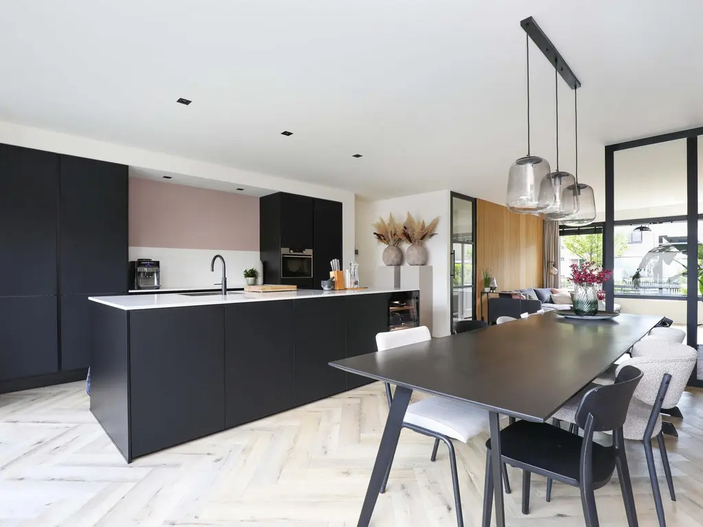 Breeland 61, HOOGLAND