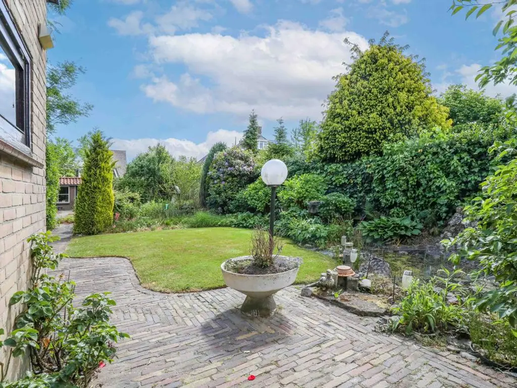 Holleweg 25, HOOGLANDERVEEN