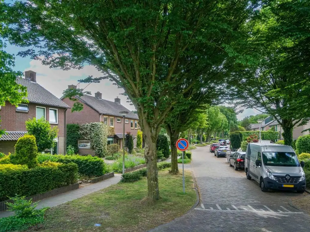 Holleweg 25, HOOGLANDERVEEN