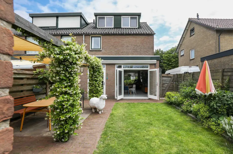 Oude Kerklaan 34