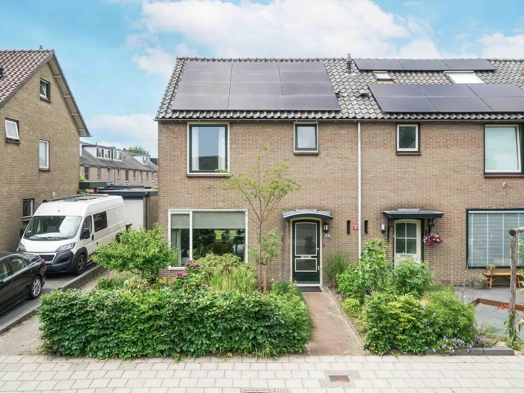 Oude Kerklaan 34, HOOGLAND