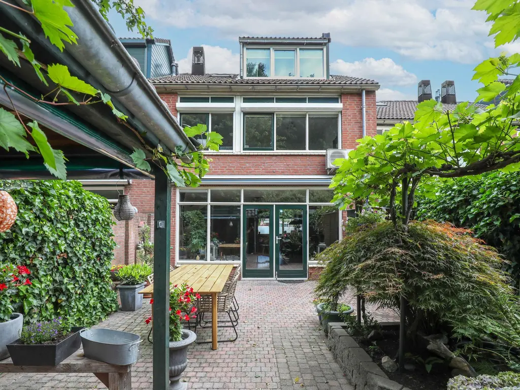 Kabof 69, HOOGLAND