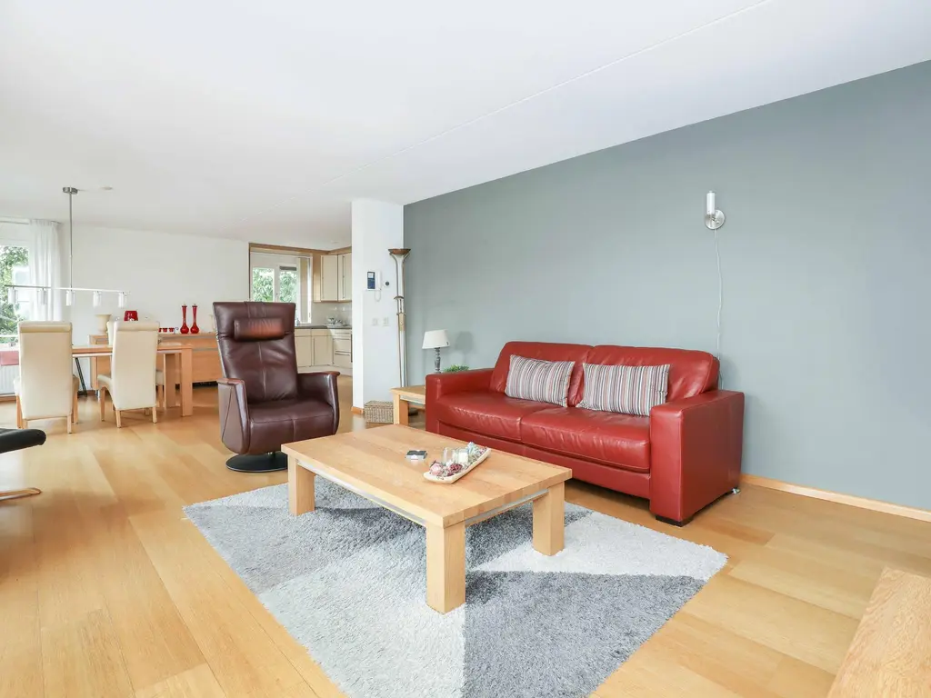 Kraailandhof 16, HOOGLAND