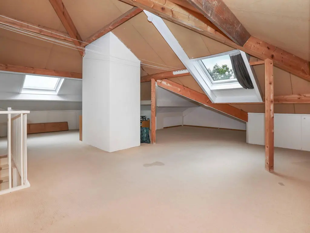 Kraailandhof 16, HOOGLAND