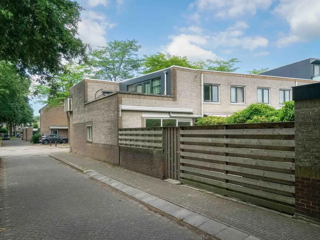 Atlasvlinder 2, AMERSFOORT
