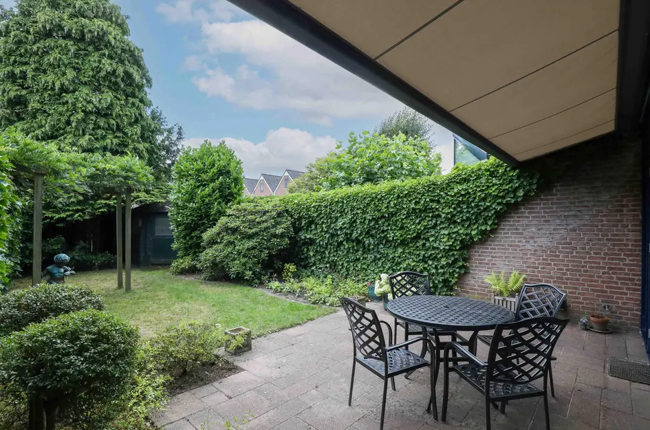 van Dedemlaan 23