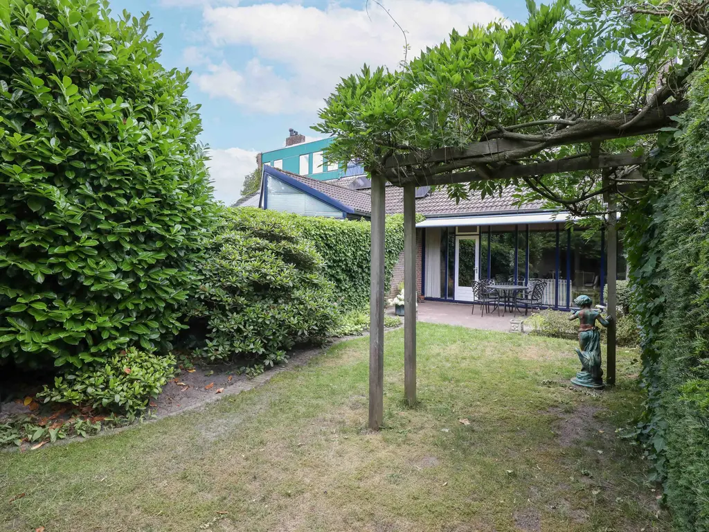 van Dedemlaan 23, HOEVELAKEN