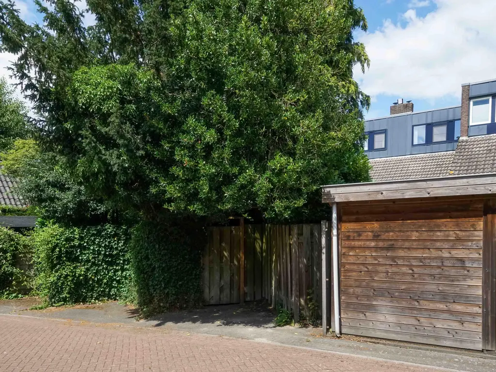 van Dedemlaan 23, HOEVELAKEN