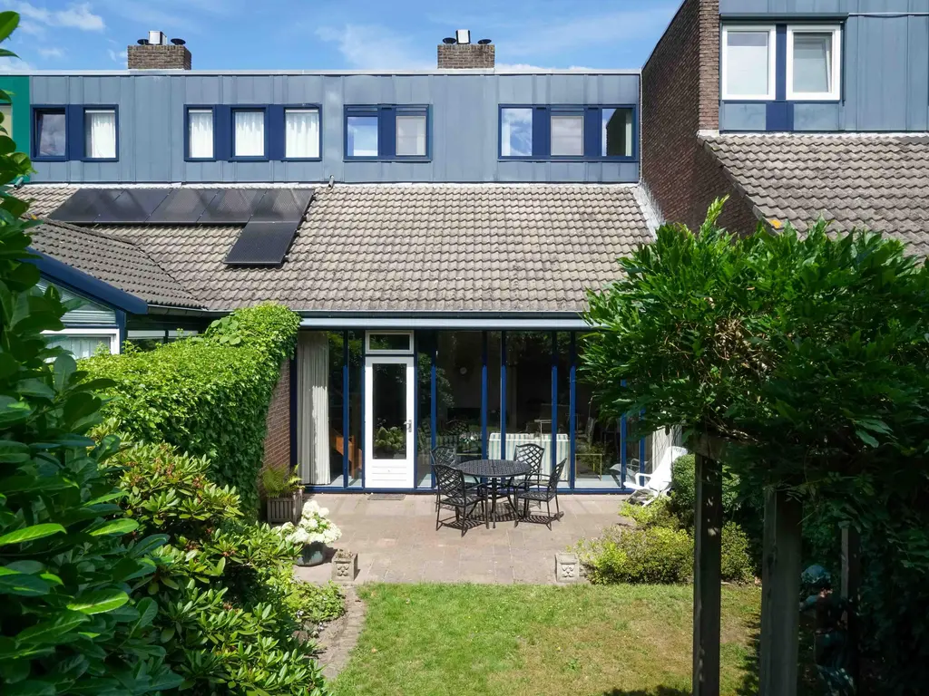 van Dedemlaan 23, HOEVELAKEN