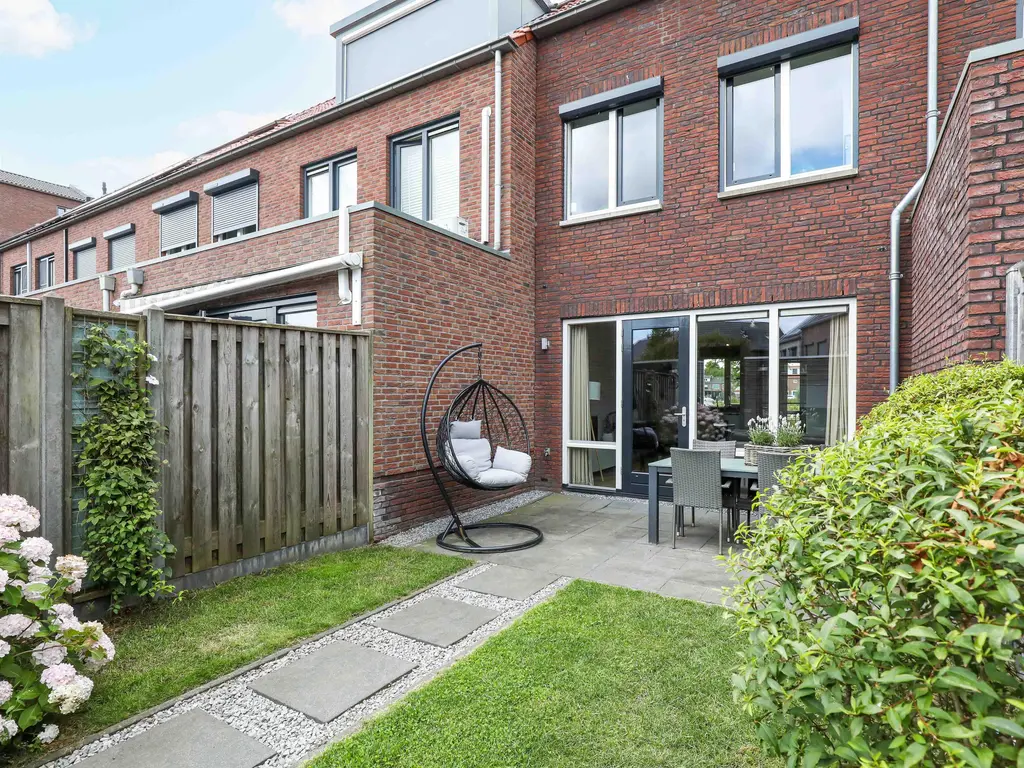 Huurdemanskamp 27, BUNSCHOTEN-SPAKENBURG