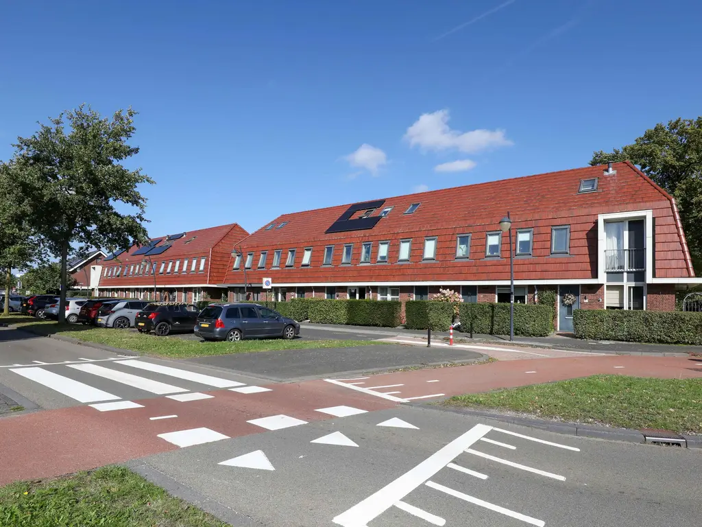 Hanzeboulevard 61, HOOGLANDERVEEN