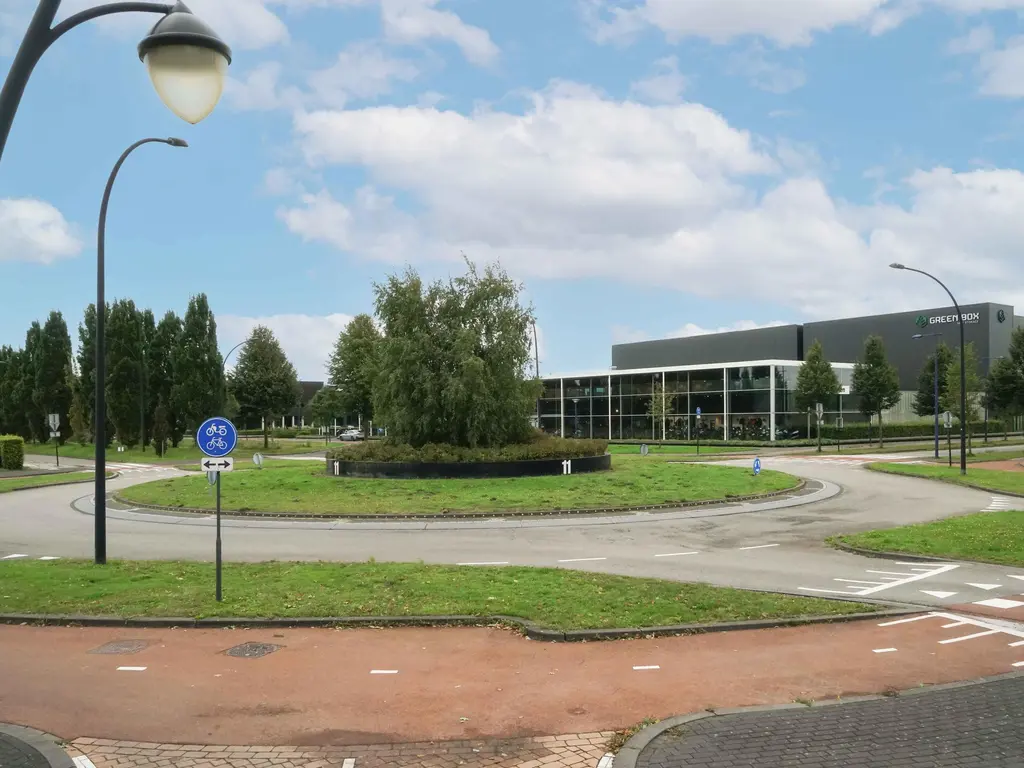 Hanzeboulevard 61, HOOGLANDERVEEN