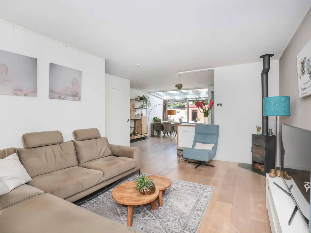 Ottersgat 2, HOEVELAKEN