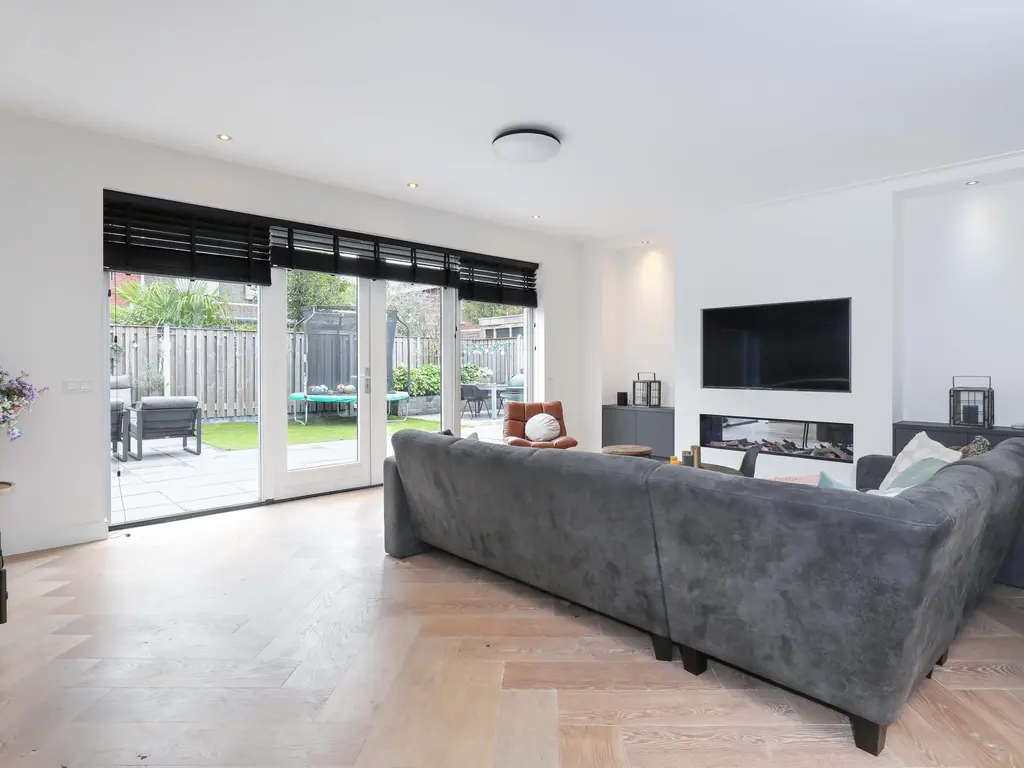 Greep 6, HOOGLANDERVEEN