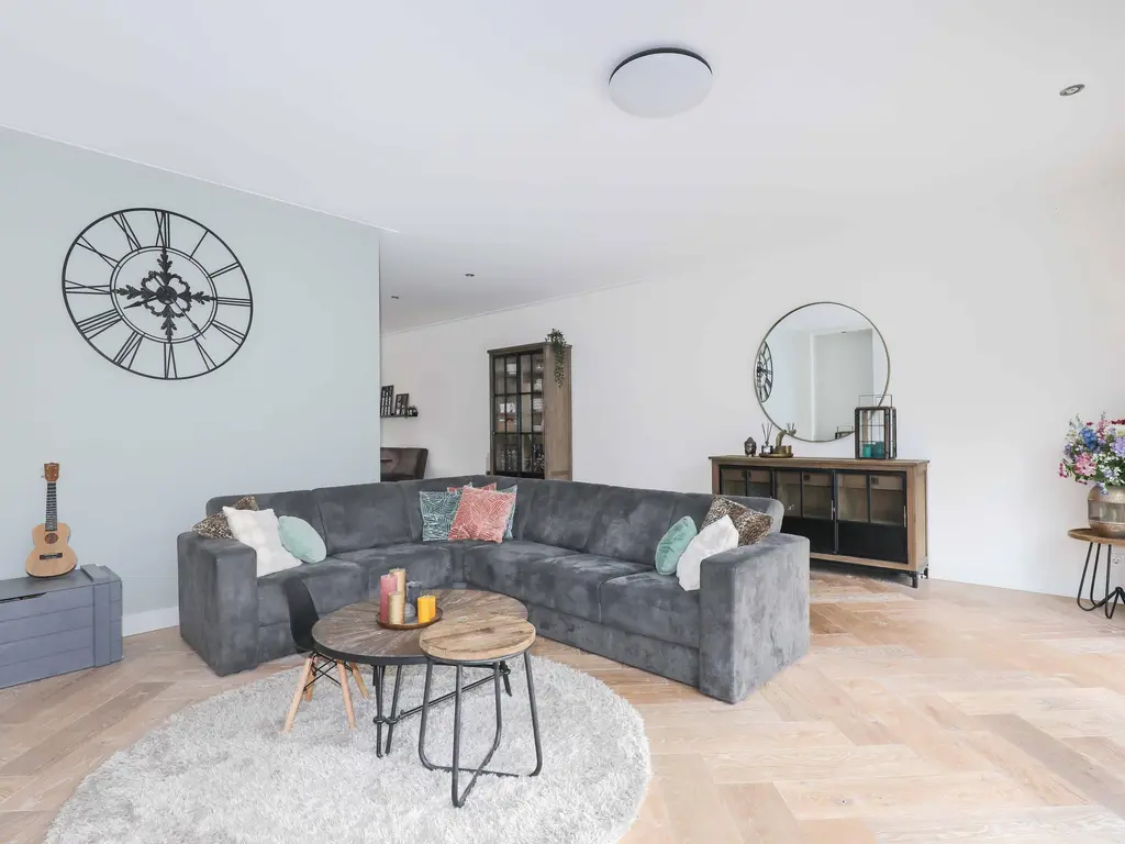 Greep 6, HOOGLANDERVEEN