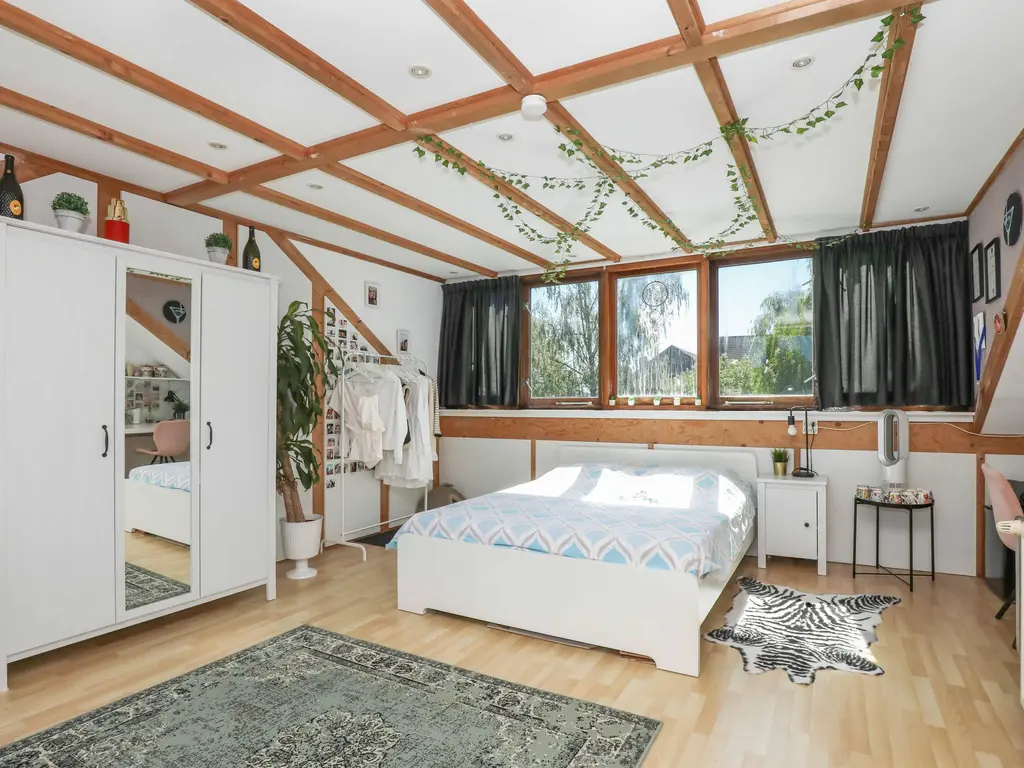 Kruiskruidlaan 58, BAARN