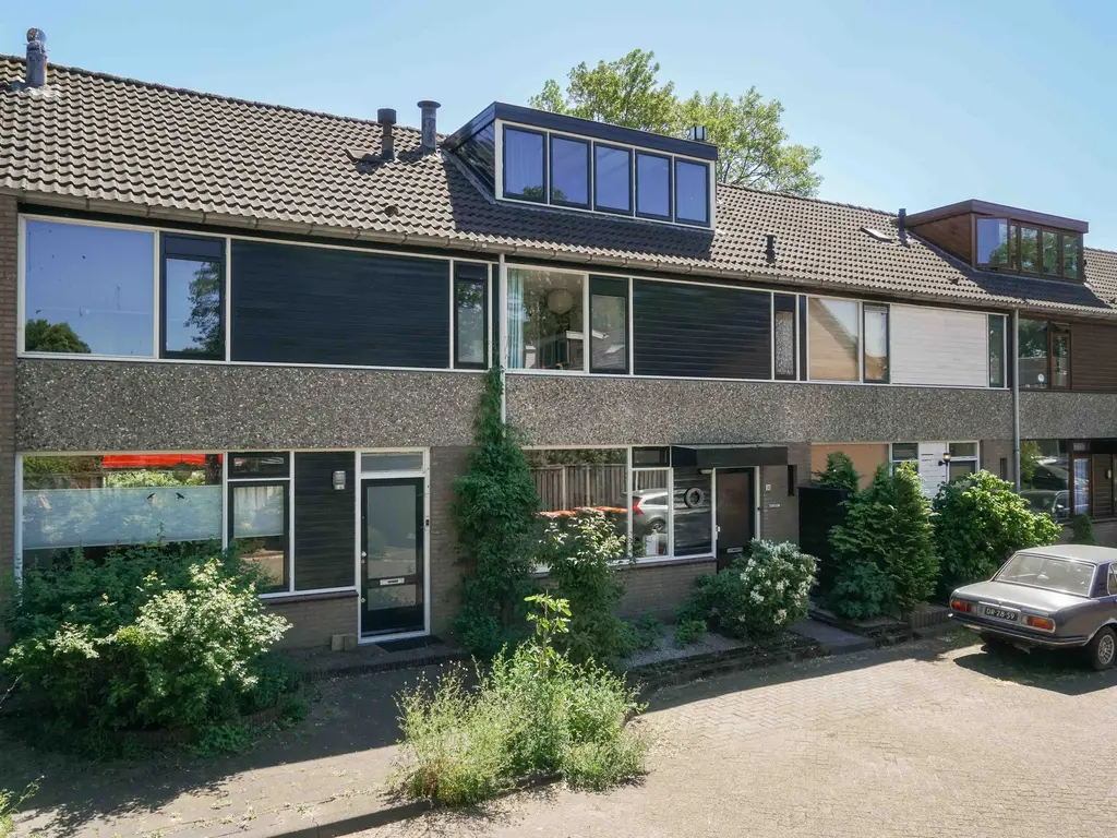 Kruiskruidlaan 58, BAARN