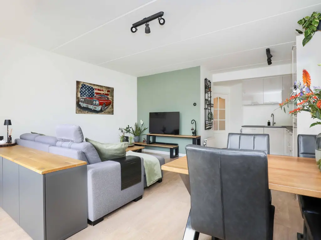 Zuivelhof 21, HOOGLAND