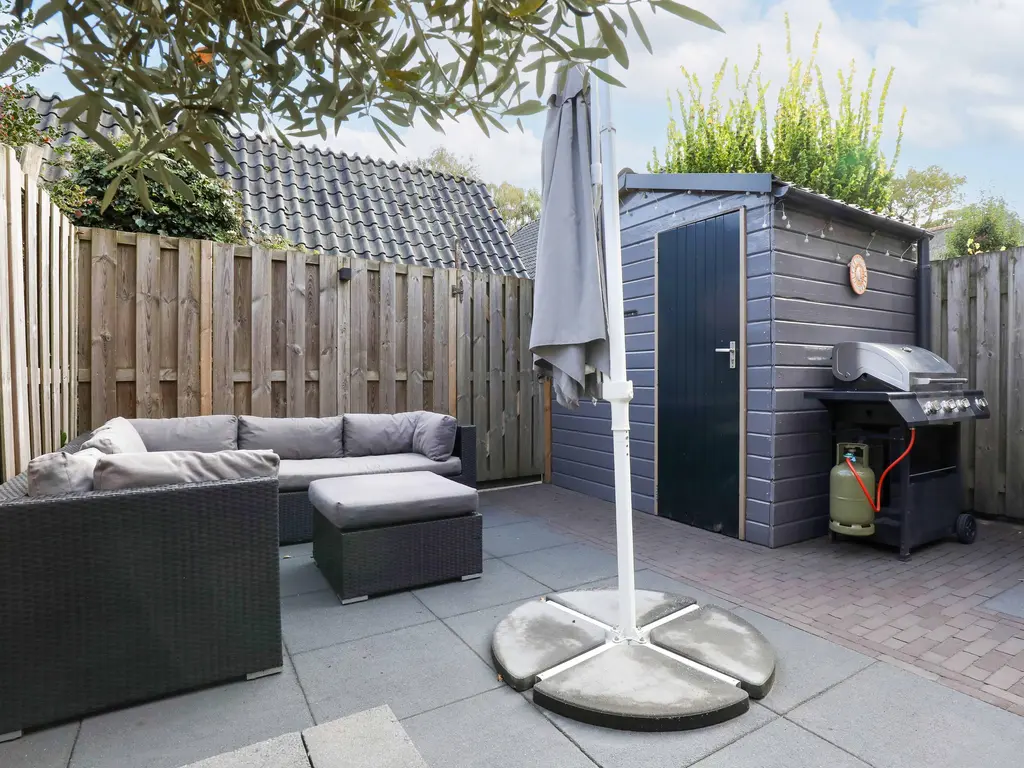 Zuivelhof 21, HOOGLAND