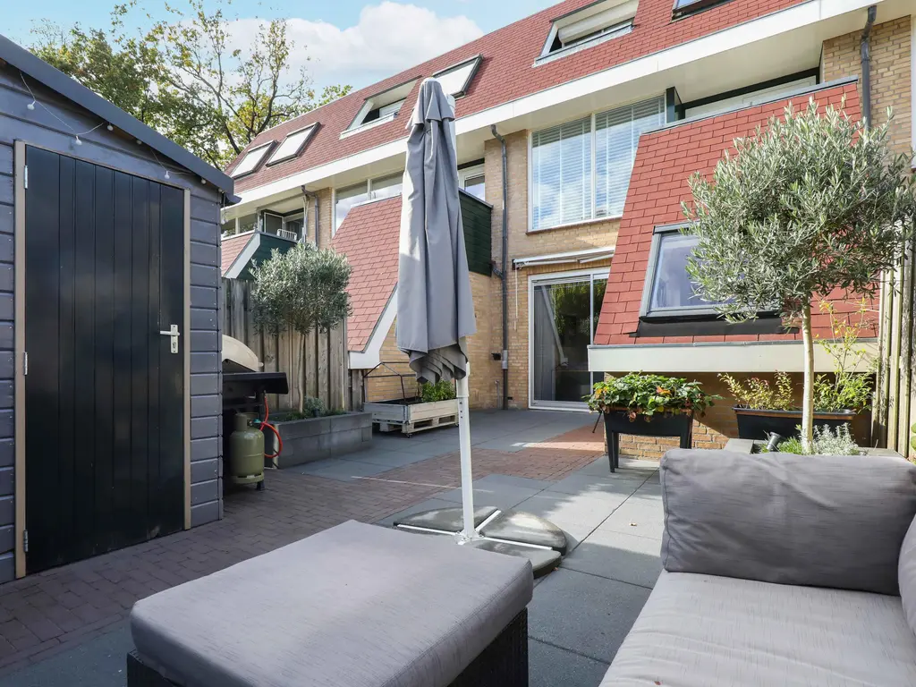 Zuivelhof 21, HOOGLAND