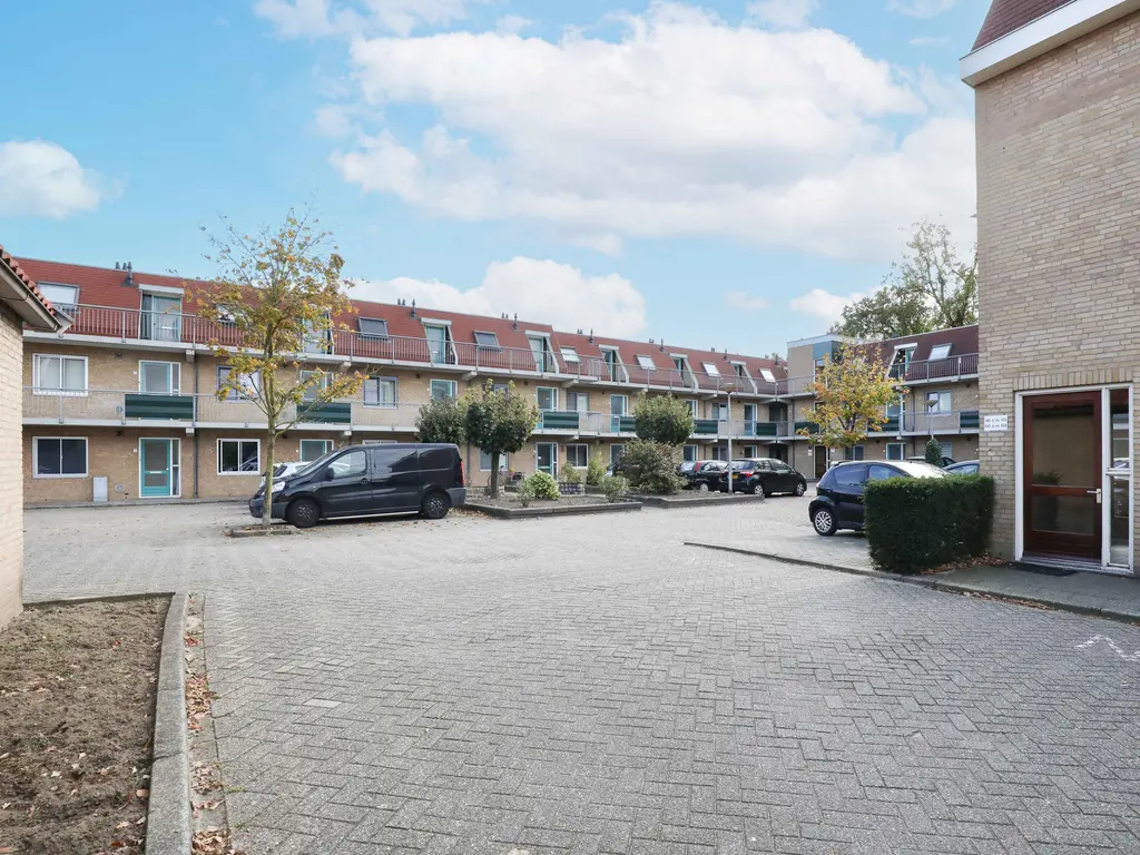 Zuivelhof 21, HOOGLAND