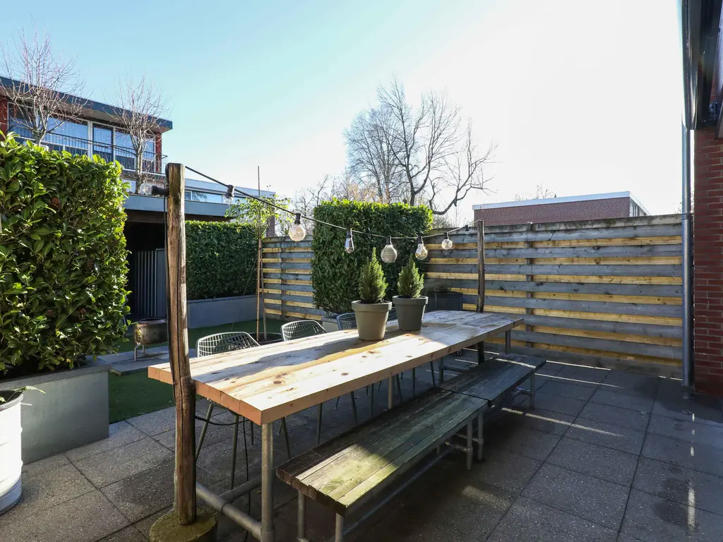 Fluitekamp 10, HOOGLAND