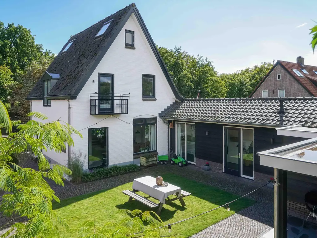 Hamseweg 94, HOOGLAND