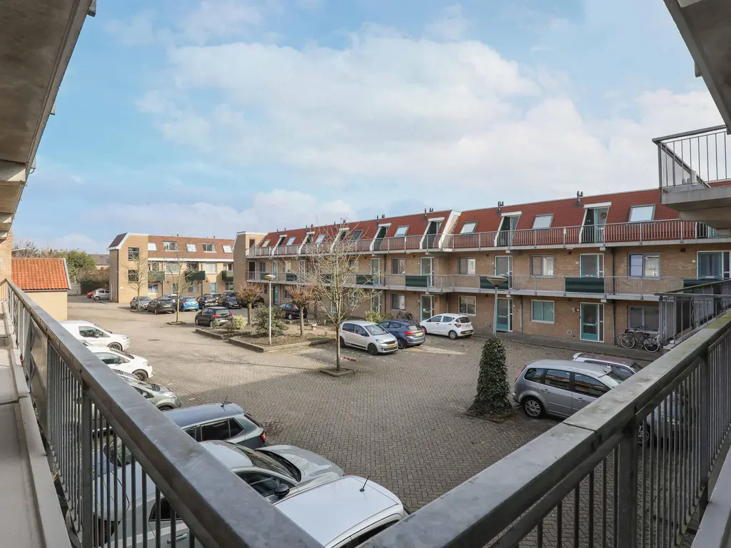 Zuivelhof 44, HOOGLAND