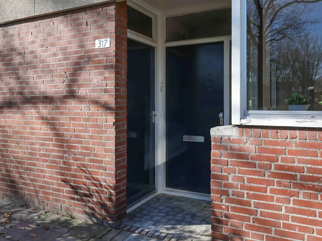 Zandkamp 317, HOOGLAND