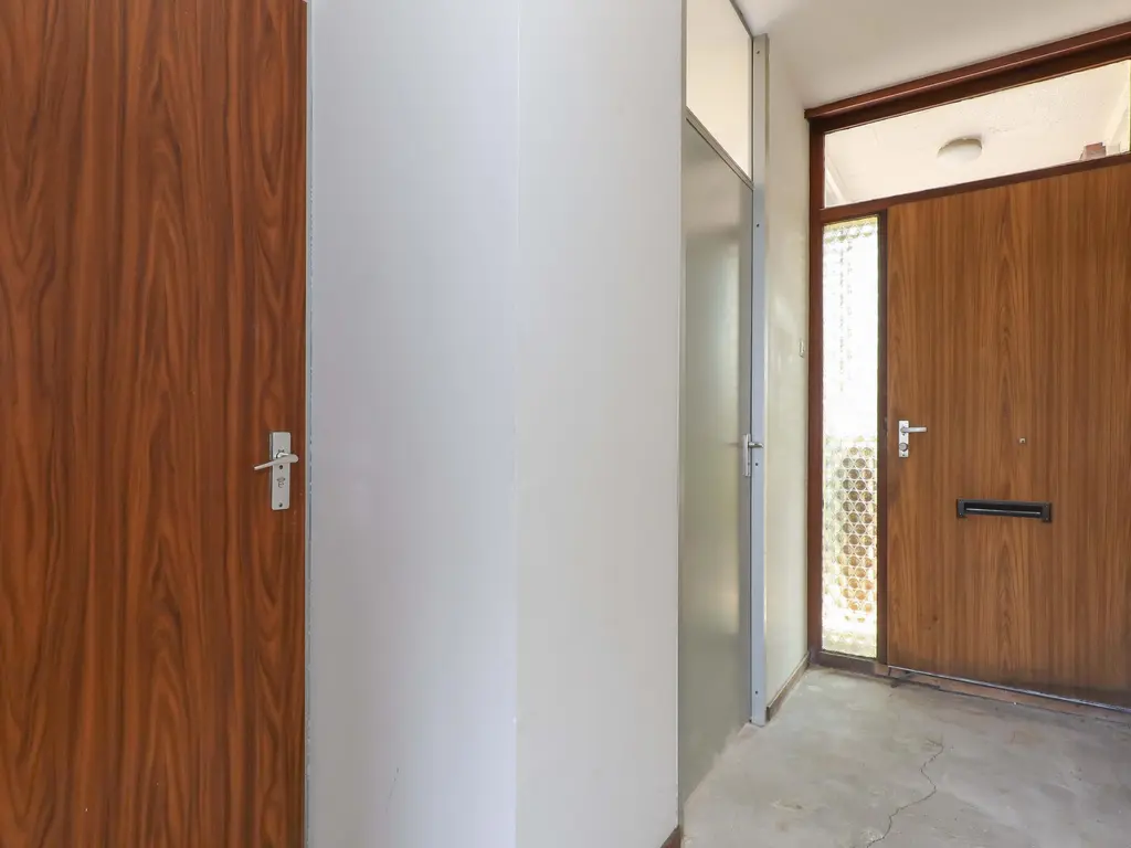 Zandkamp 317, HOOGLAND