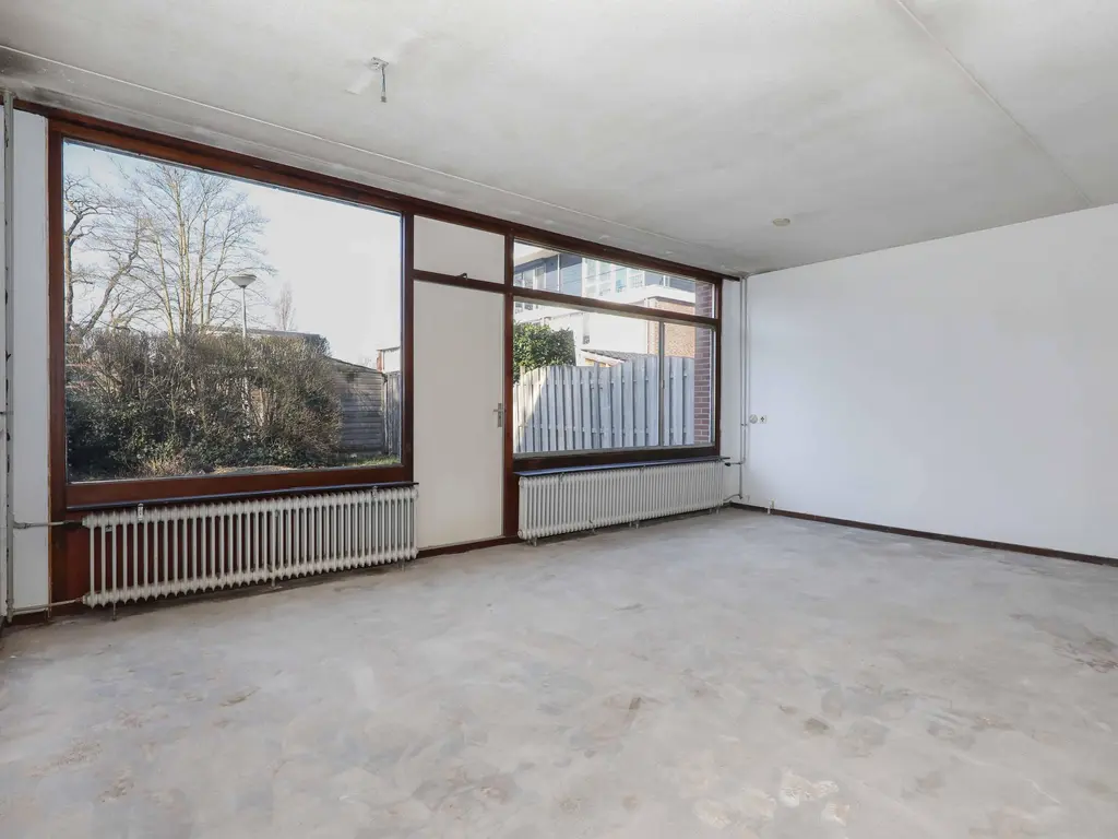 Zandkamp 317, HOOGLAND