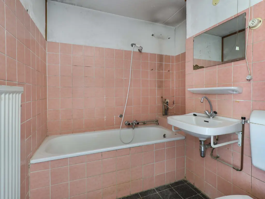 Zandkamp 317, HOOGLAND