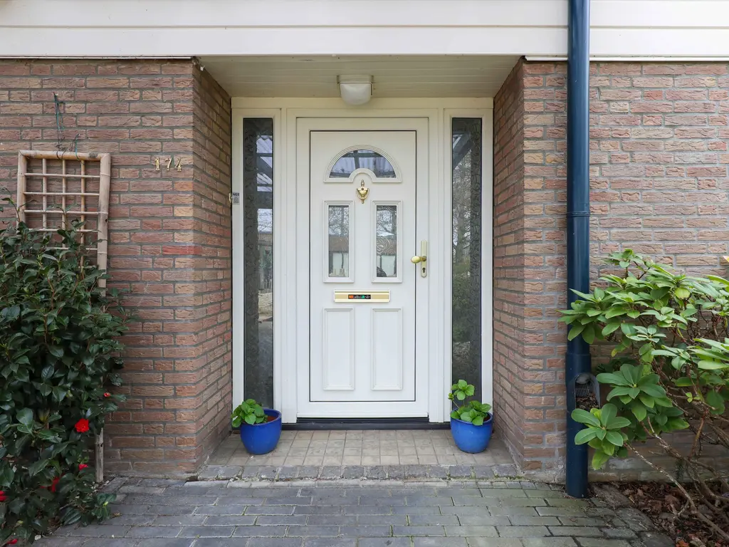 Kolkrijst 174, HOOGLAND