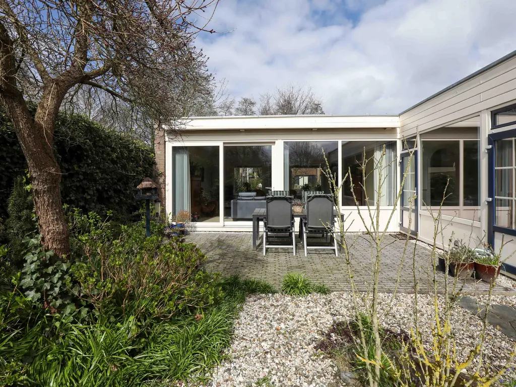 Kolkrijst 174, HOOGLAND