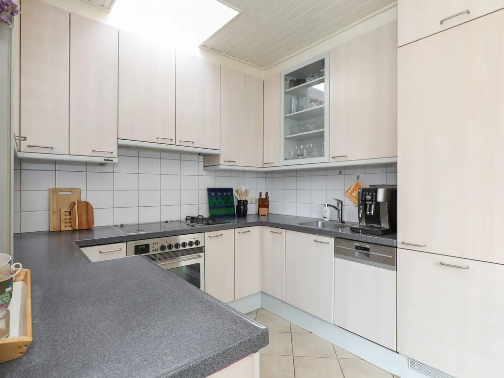 Kolkrijst 174, HOOGLAND