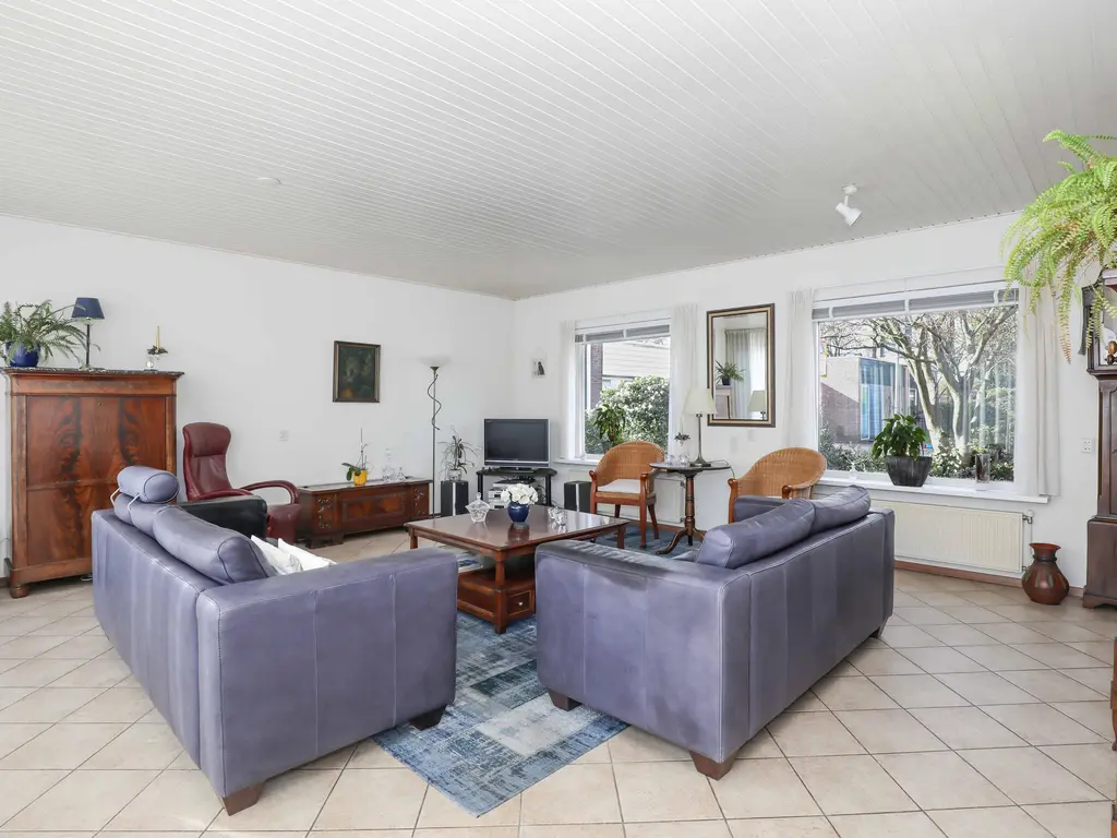 Kolkrijst 174, HOOGLAND