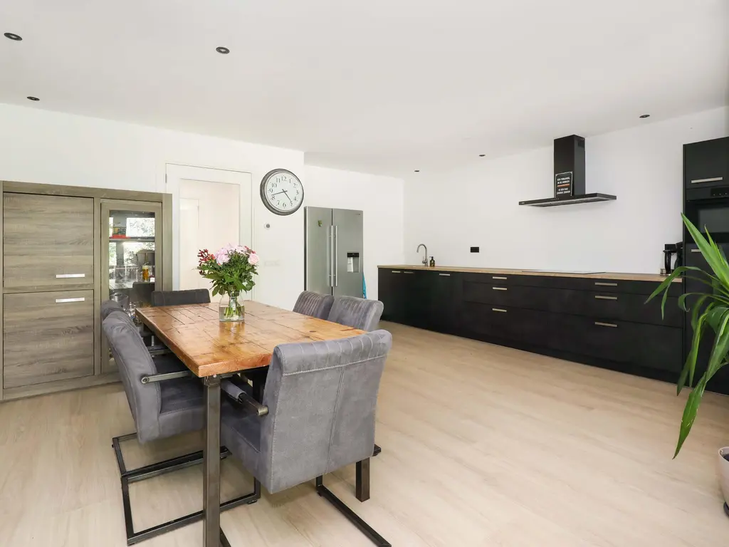 Van Boetzelaerlaan 34, HOOGLAND