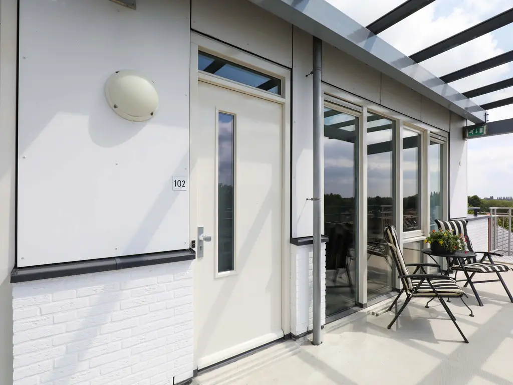 Kraailandhof 102, Hoogland