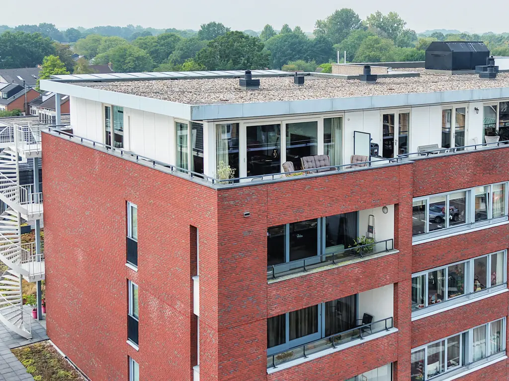 Kraailandhof 102, Hoogland