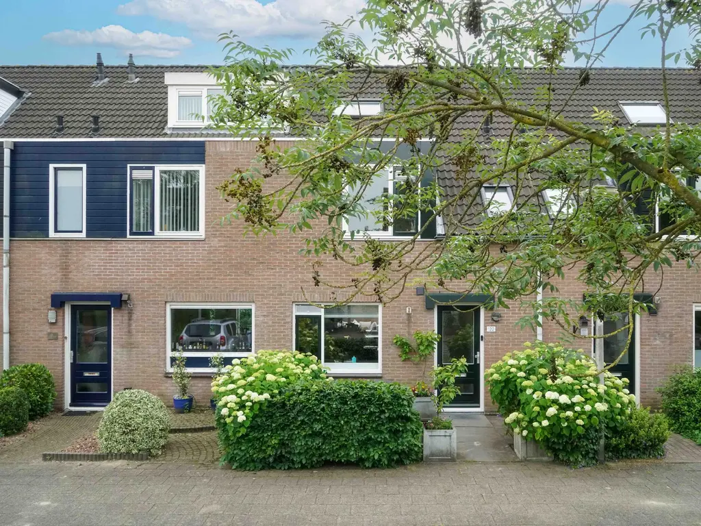 De Koop 120, HOOGLAND