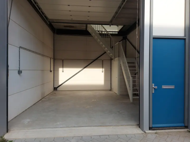 248712691.jpg
