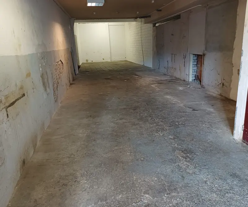 280810191.jpg