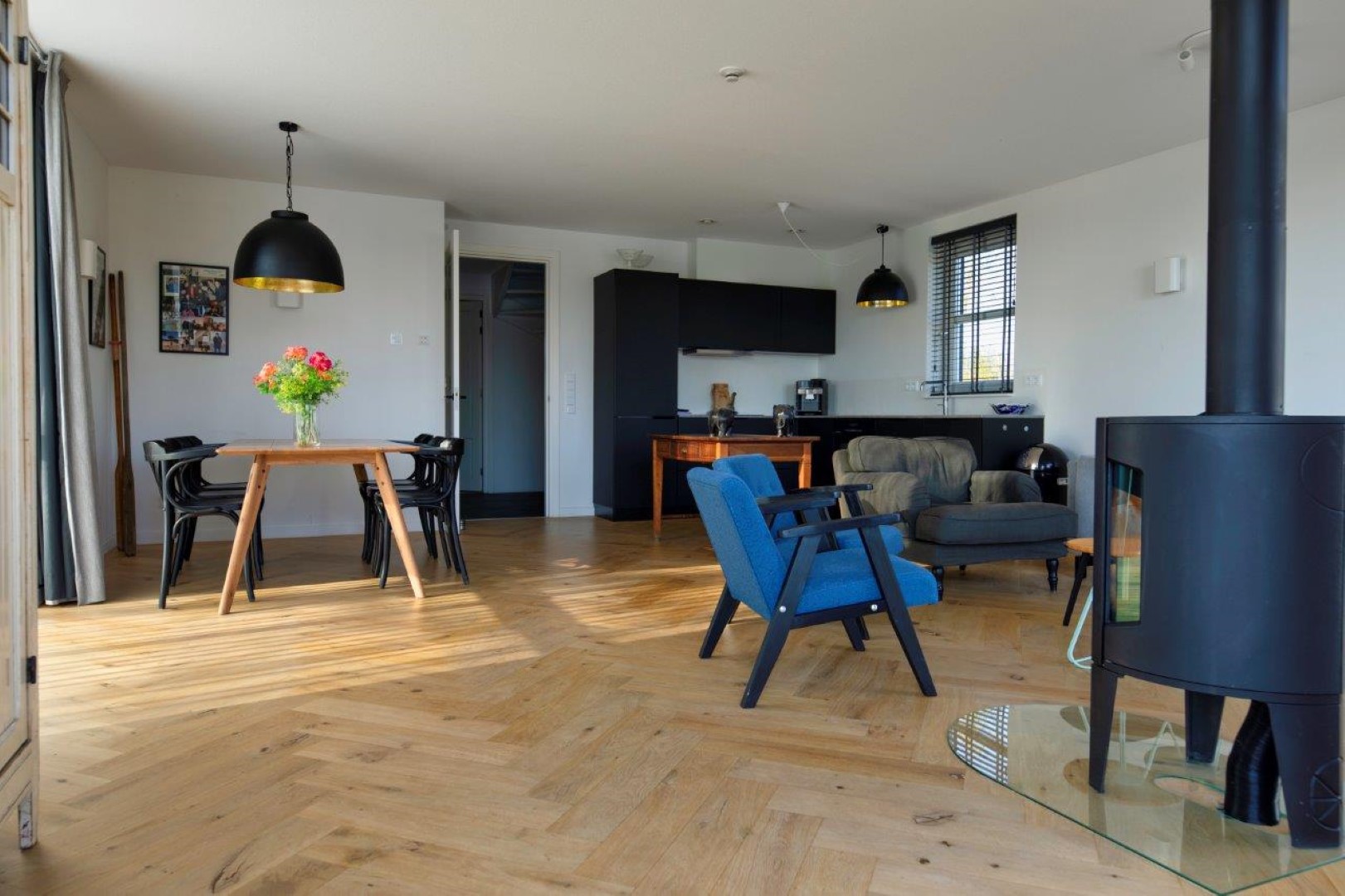 Vrijstaande woning te huur: Ooievaarsdijk 5, Zwartewaal