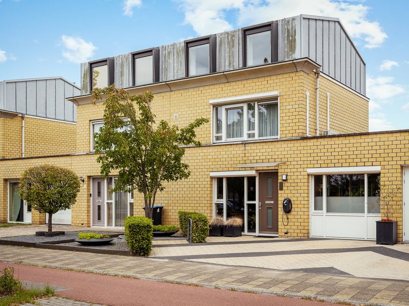 Sartrelaan 5, Eindhoven