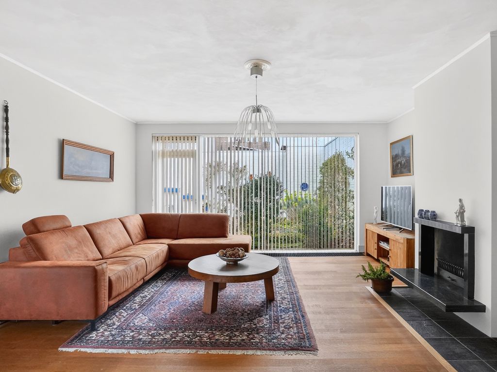 Perseuslaan 10, Eindhoven