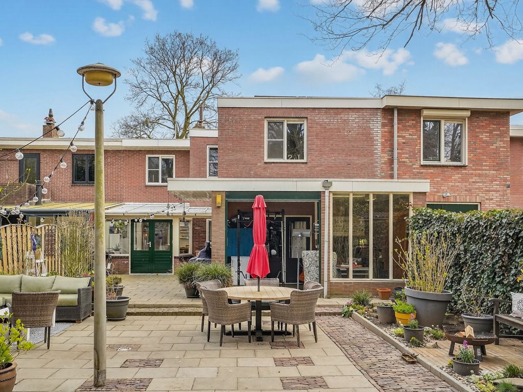 Wilhelminakanaalstraat 26, Best