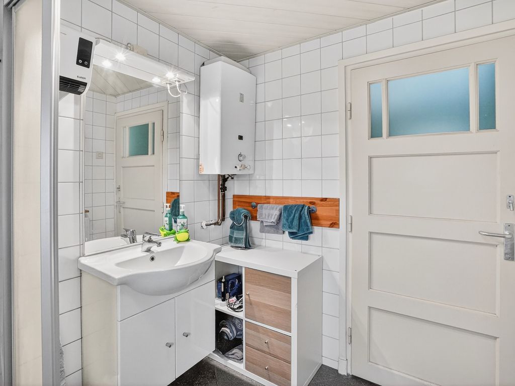 Wilhelminakanaalstraat 26, Best