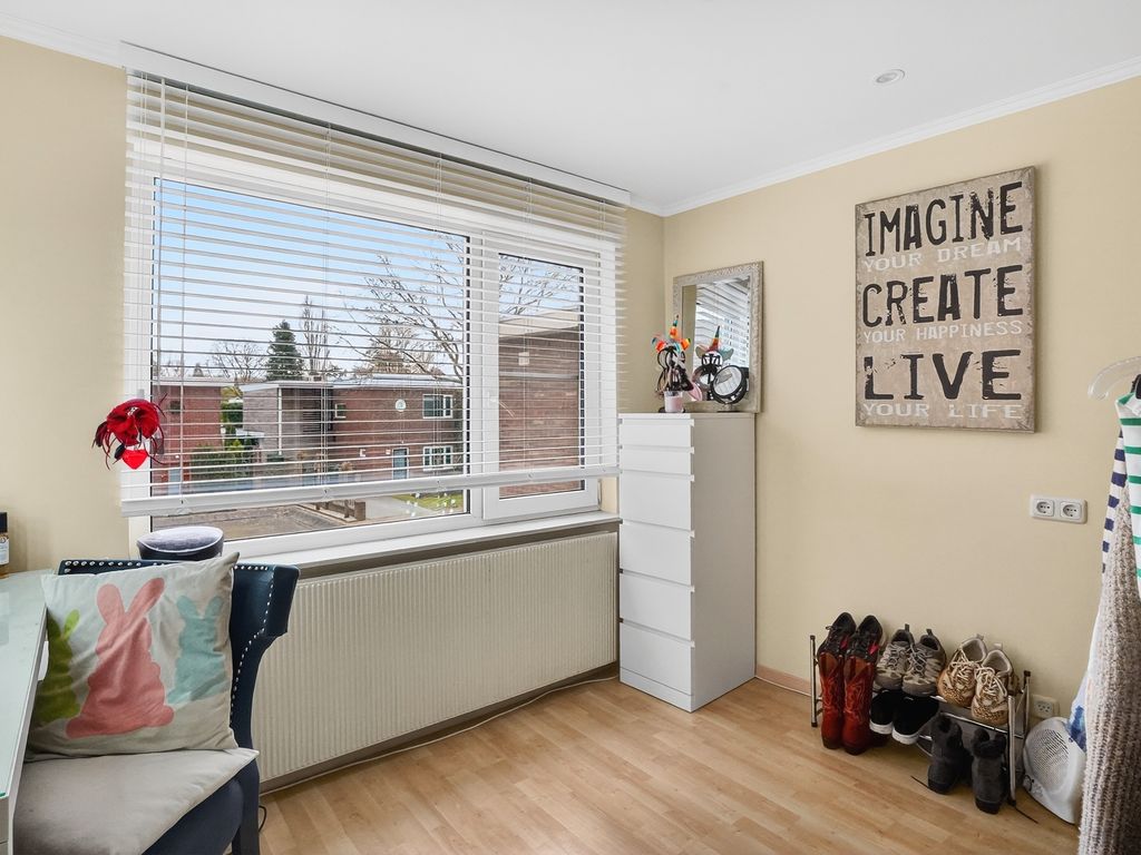 Wilhelminakanaalstraat 26, Best